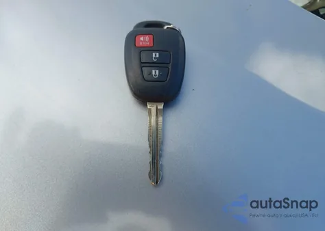 2015 Toyota Highlander Le z USA, uszkodzony, nr VIN 5TDZARFH3FS011313